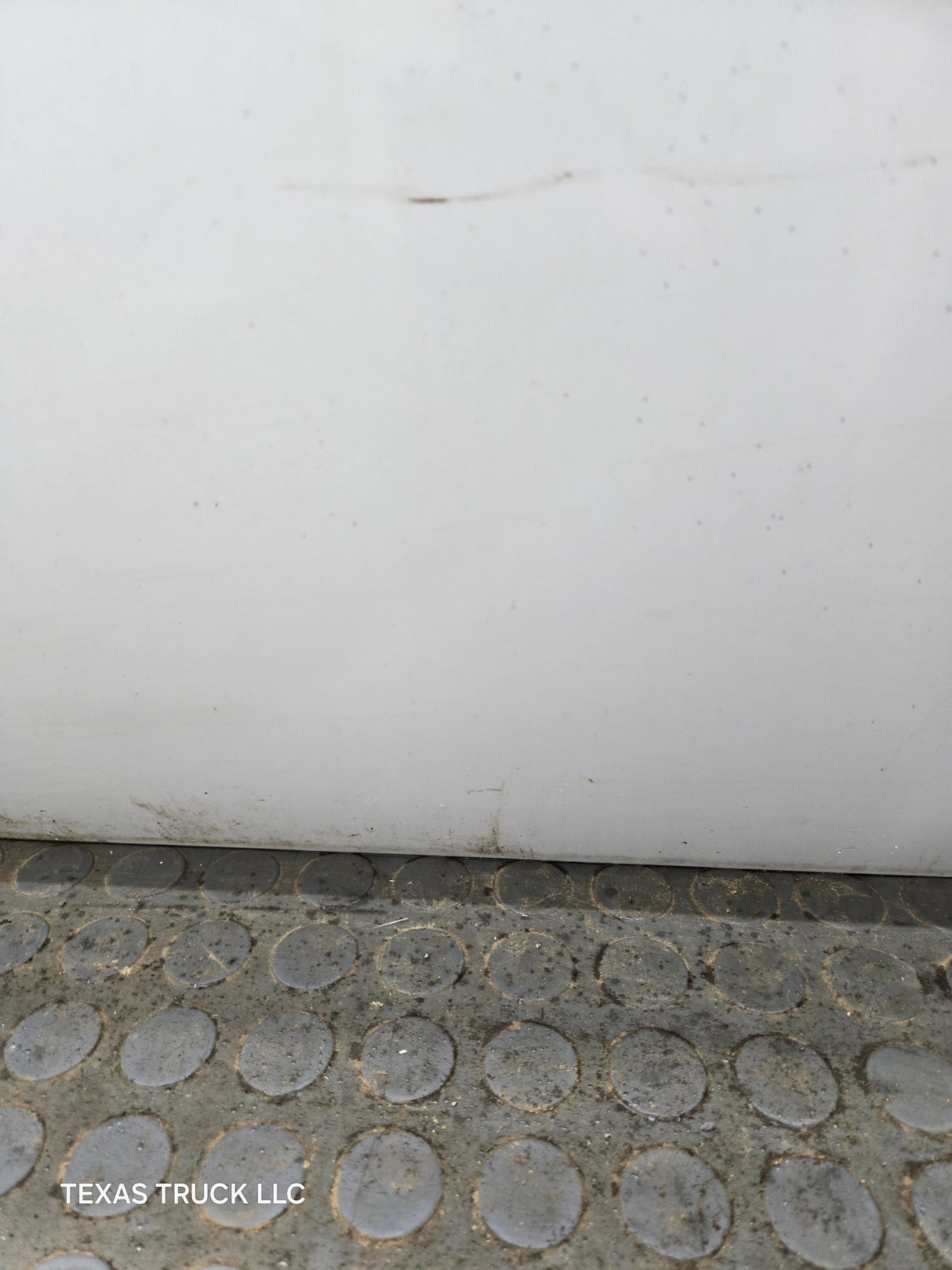 1999-2011 Ford Super Duty LH Driver Side Front Door F250 F350 F450 F550