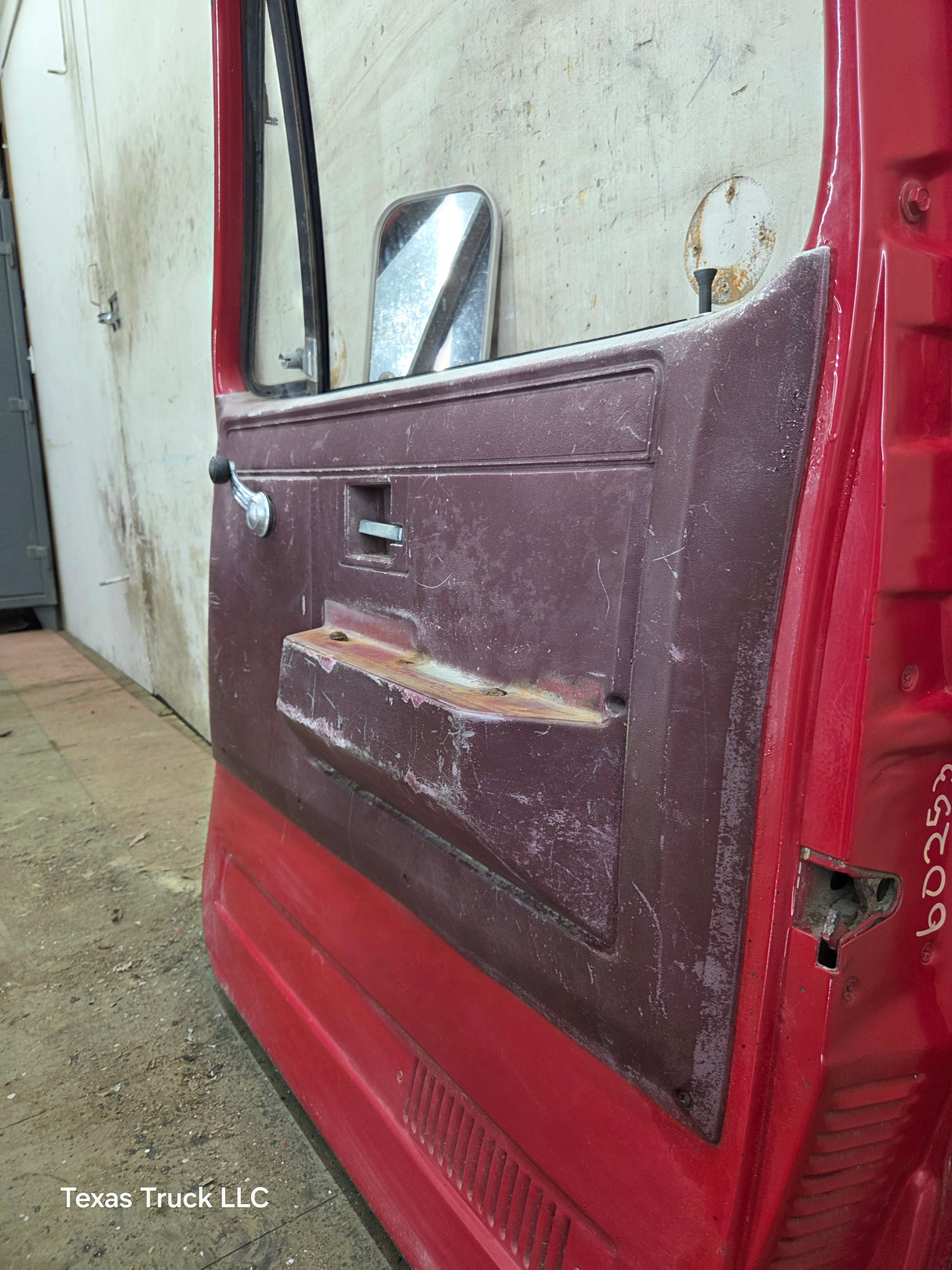 1973-1987 Chevrolet / GMC Square Body Front Passenger Side RH Door K / C Series