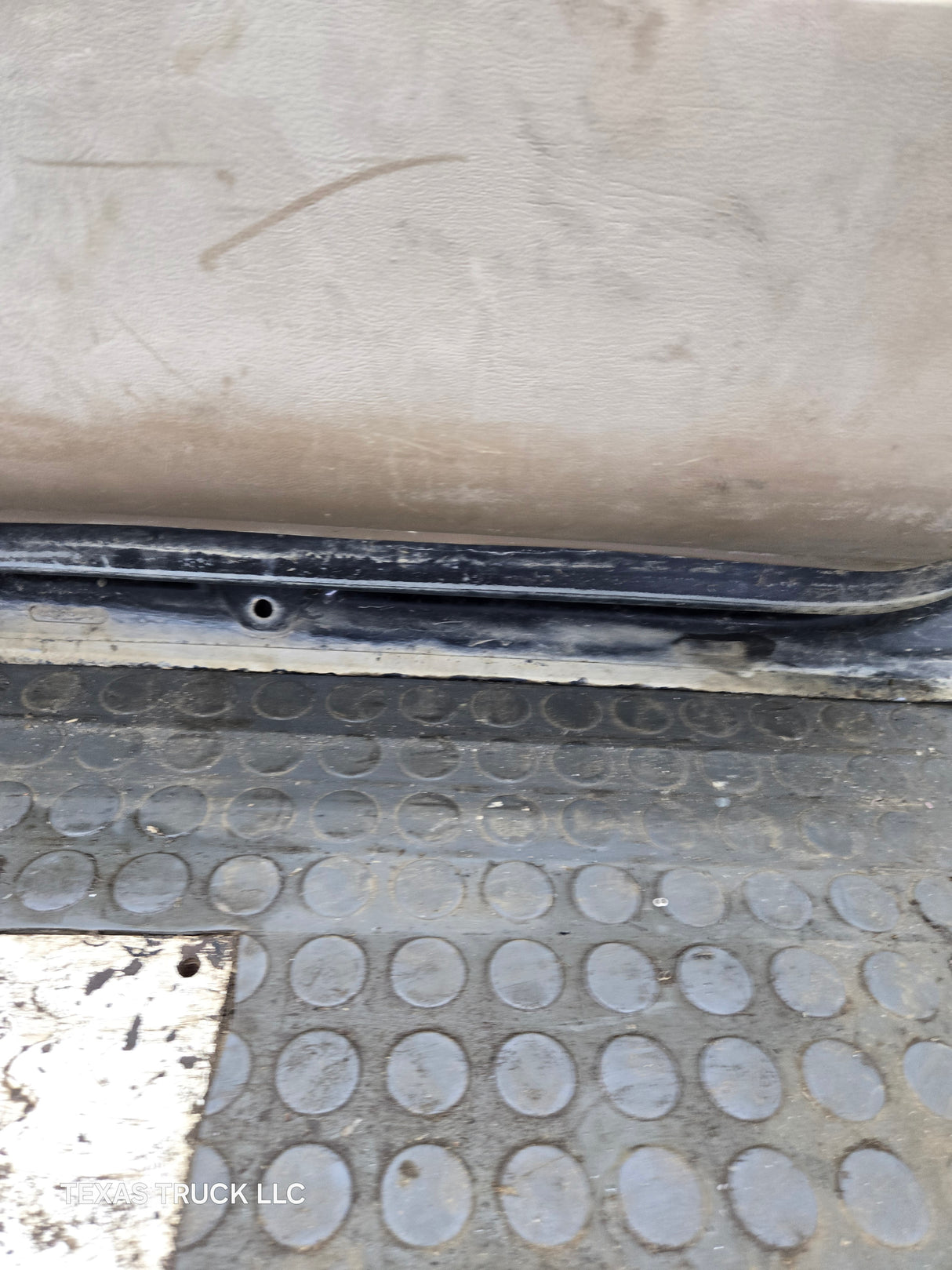 1999-2006 Chevrolet Silverado / GMC Sierra 1500 2500 3500 HD Rear Passenger side Extended Cab rear door