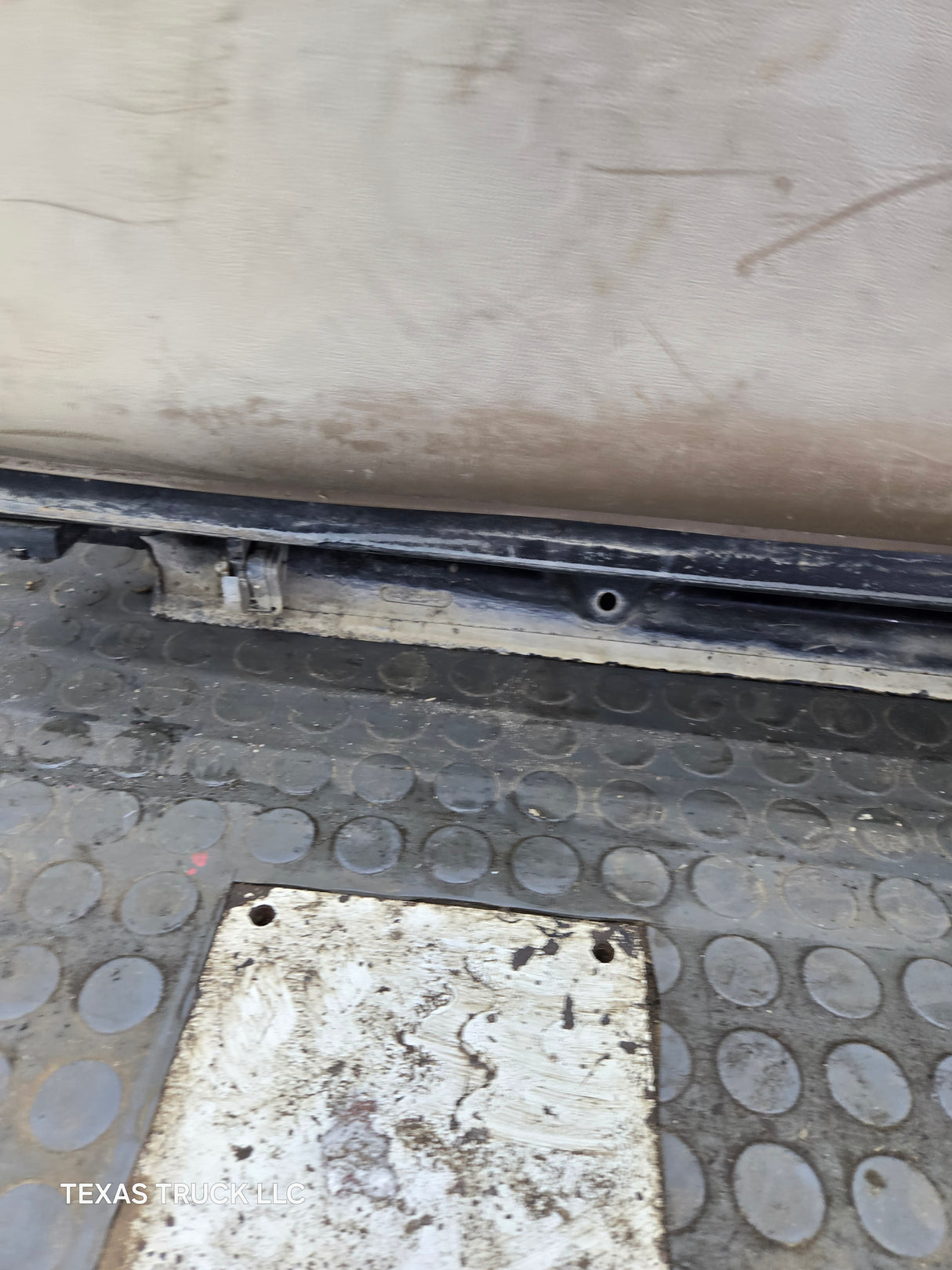 1999-2006 Chevrolet Silverado / GMC Sierra 1500 2500 3500 HD Rear Passenger side Extended Cab rear door