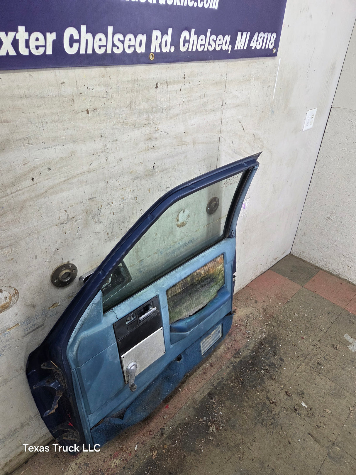 1982-1993 Chevrolet S10 / GMC S15 Sonoma RH Passenger Side Front Door
