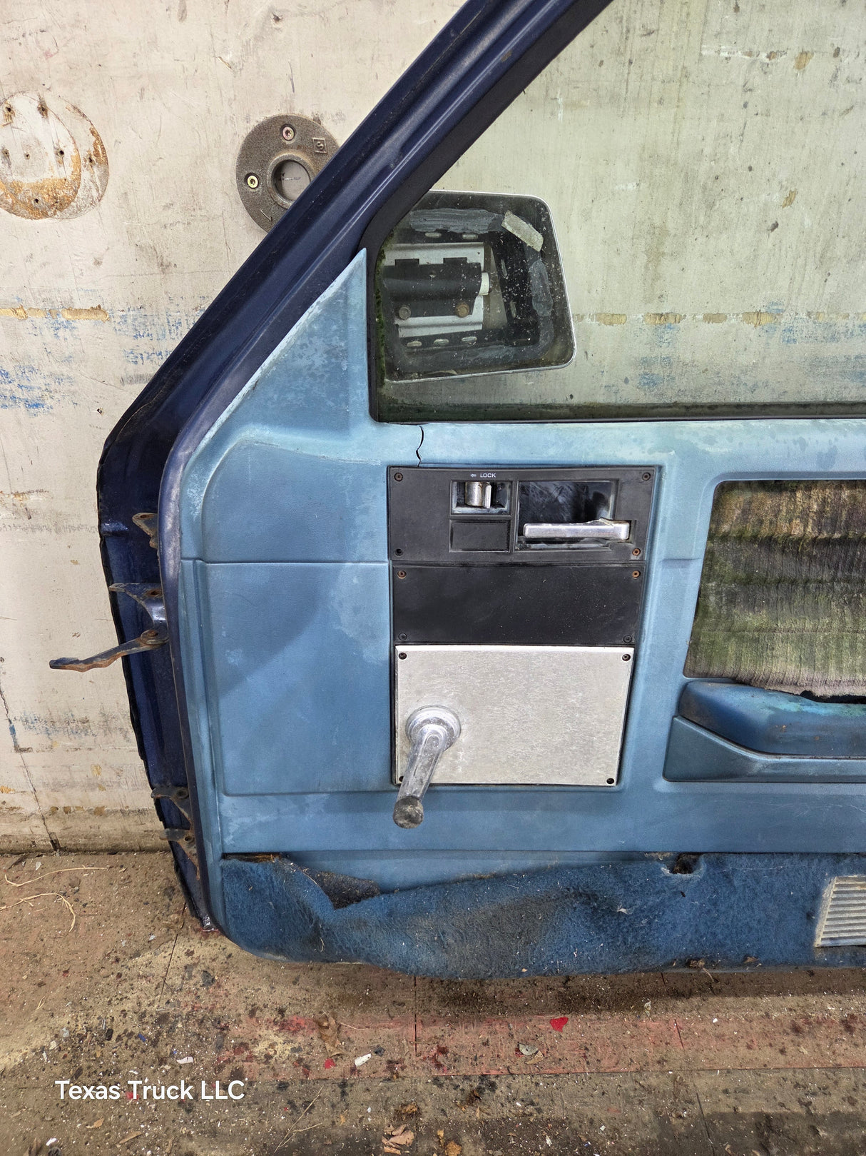 1982-1993 Chevrolet S10 / GMC S15 Sonoma RH Passenger Side Front Door
