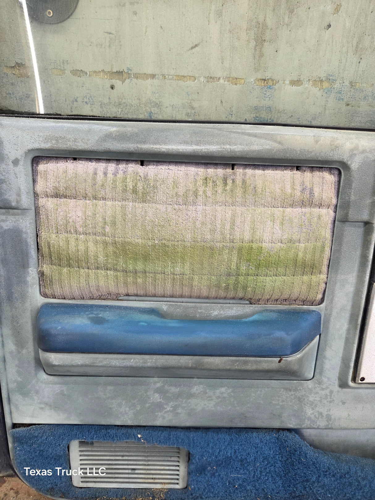1982-1993 Chevrolet S10 / GMC S15 Sonoma LH Driver Side Front Door