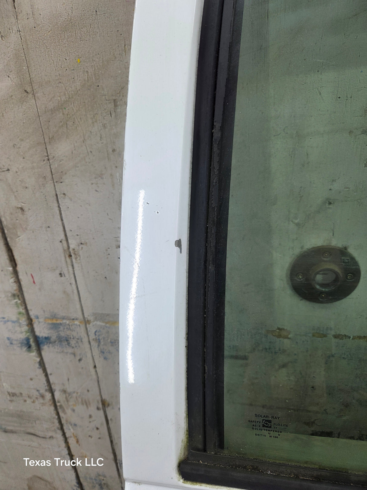 1988-2000 Chevrolet Silverado Suburban GMC Sierra RH Front Passenger Door