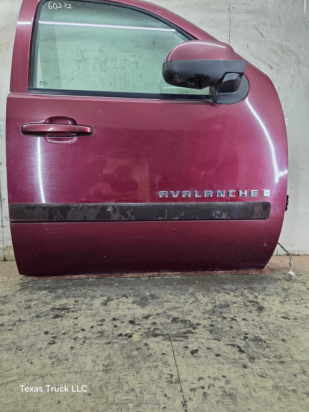 2007-2013 Chevrolet Silverado / GMC Sierra 1500 2500 3500 HD RH Front Passenger Side Door