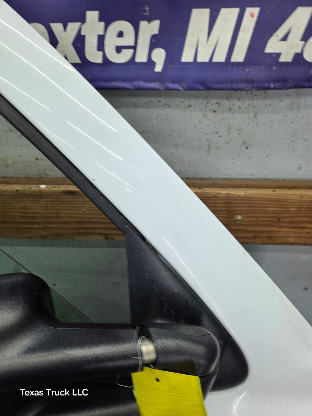 1999-2006 Chevrolet Silverado / GMC Sierra 1500 2500 3500 HD Front Passenger side Door RH
