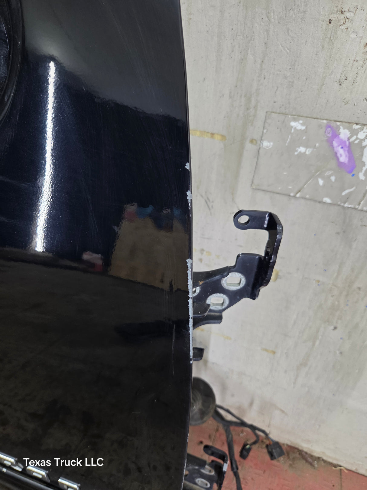 2007-2013 Chevrolet Silverado / GMC Sierra 1500 2500 3500 HD RH Front Passenger Side Door