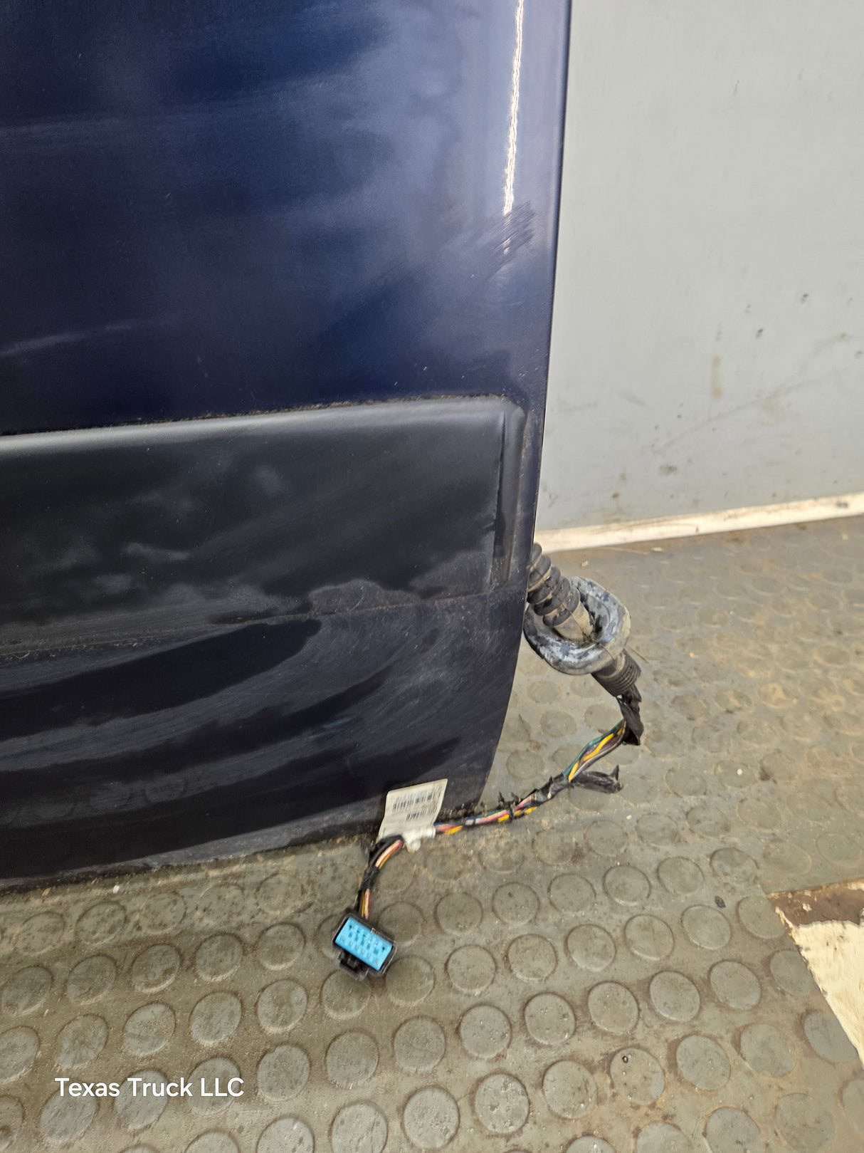2007-2013 Chevrolet Silverado / GMC Sierra 1500 2500 3500 HD Driver Side Extended Cab LH Rear Door