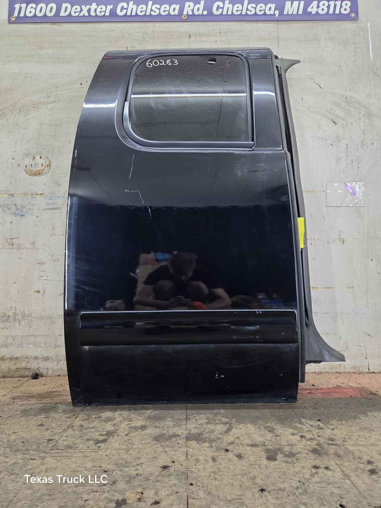 2007-2013 Chevrolet Silverado / GMC Sierra 1500 2500 3500 HD Passenger side Extended Cab RH Rear Door
