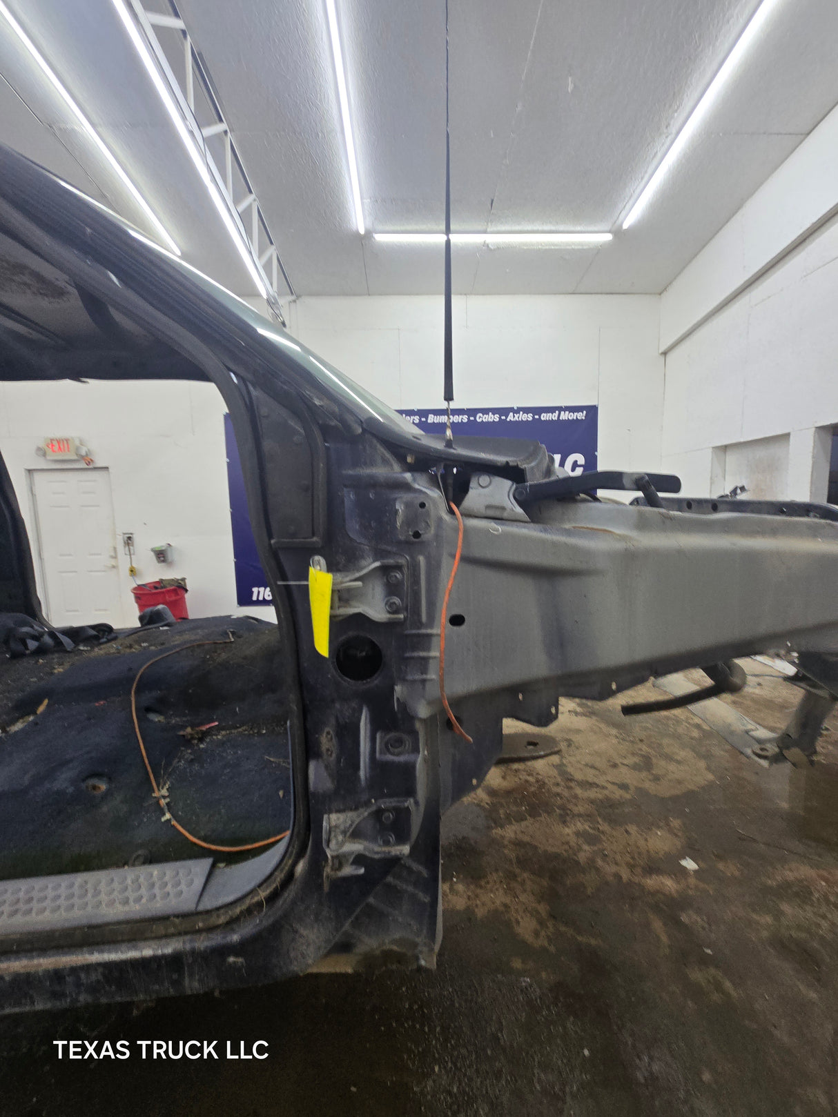 1999-2007 Ford Super Duty Extended Cab F250 F350 F450 F550