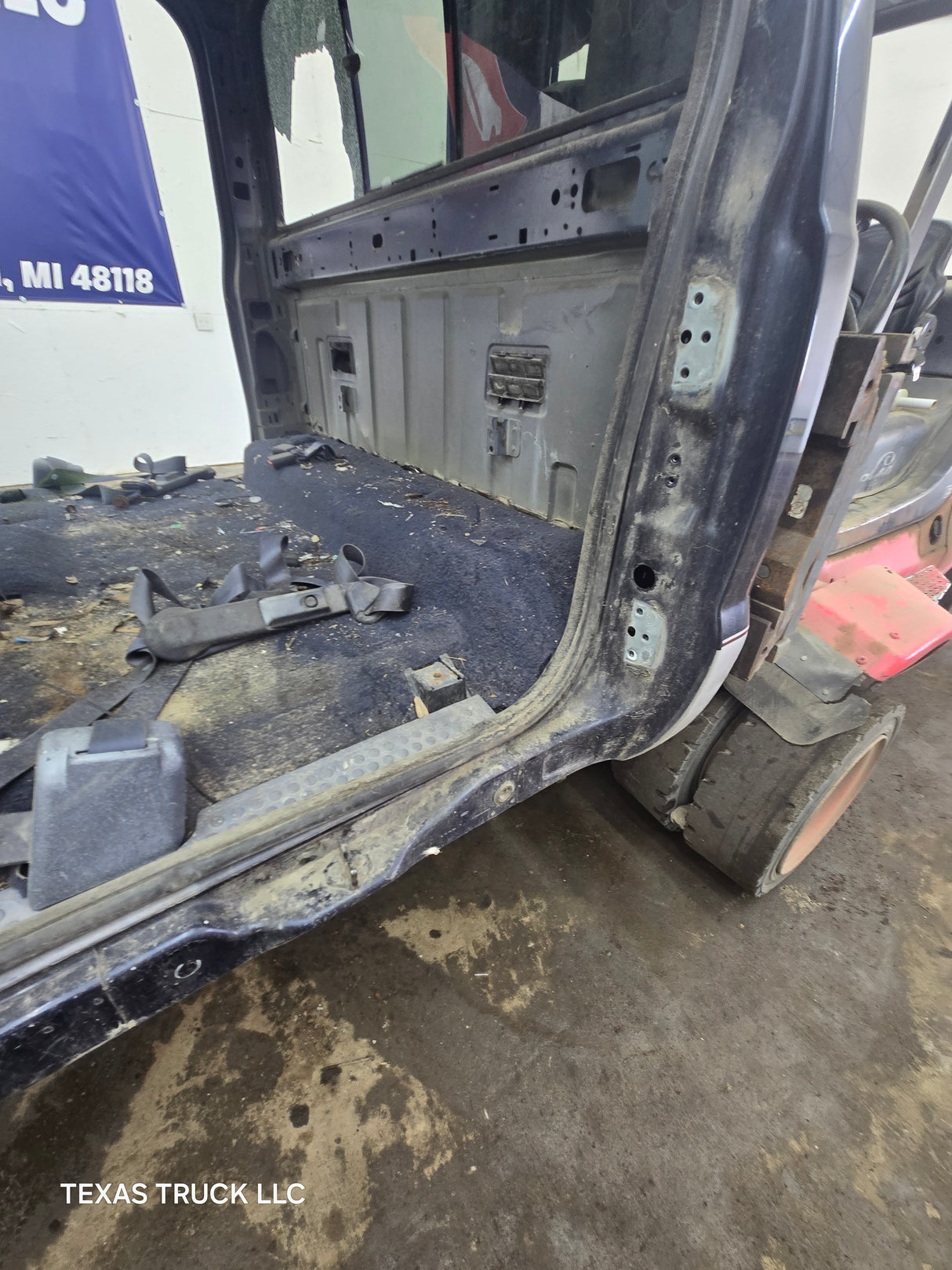 1999-2007 Ford Super Duty Extended Cab F250 F350 F450 F550