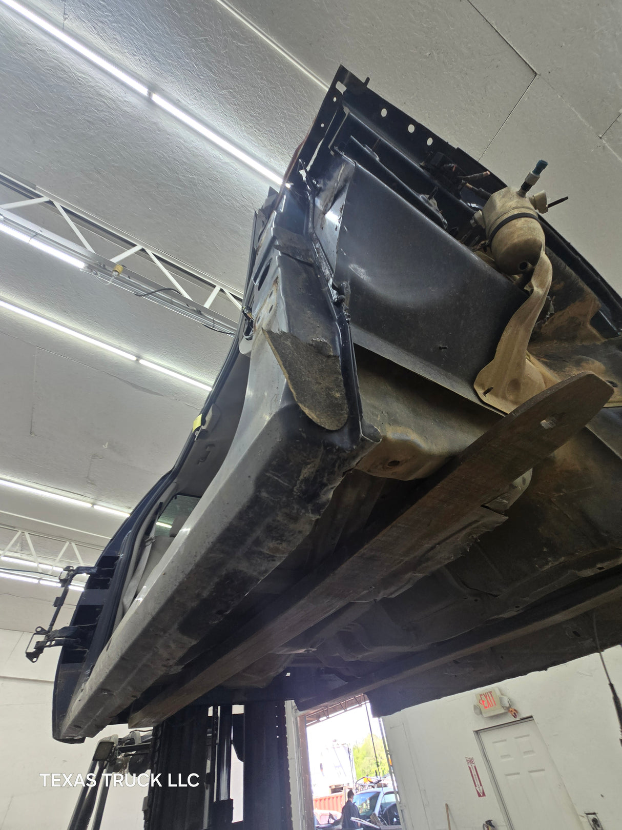 2007-2013 Chevrolet Silverado / GMC Sierra 1500 2500 3500 HD Extended Cab