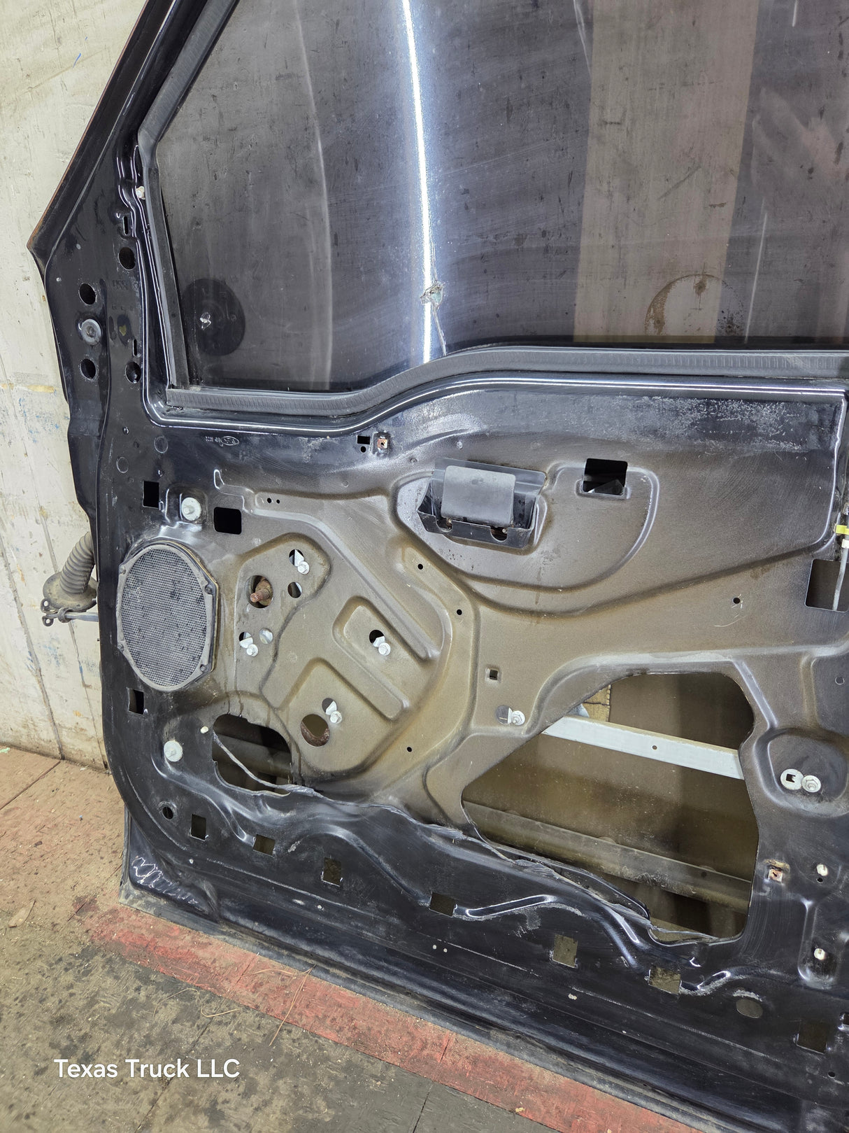 1999-2011 Ford Super Duty / Excursion Front Passenger RH Door F250 F350 F450 F550