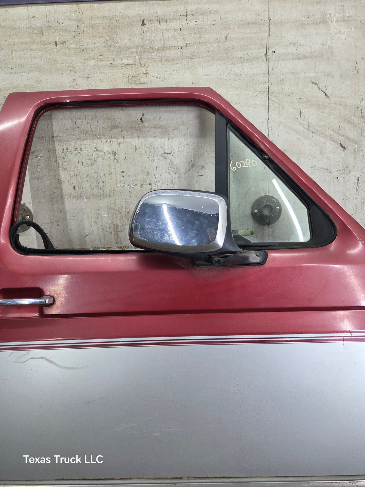 1987-1997 Ford F Series F250 F350 F450 F550 RH Passenger Side Front Door
