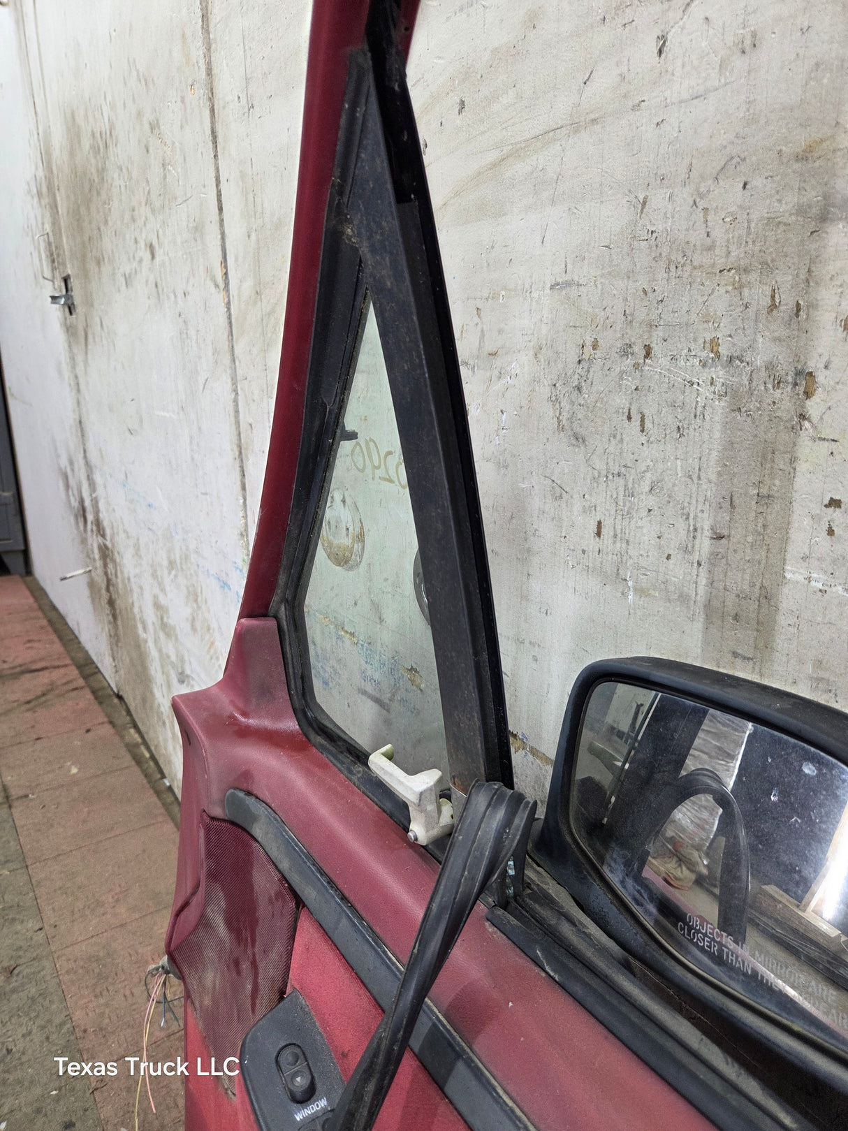 1987-1997 Ford F Series F250 F350 F450 F550 RH Passenger Side Front Door
