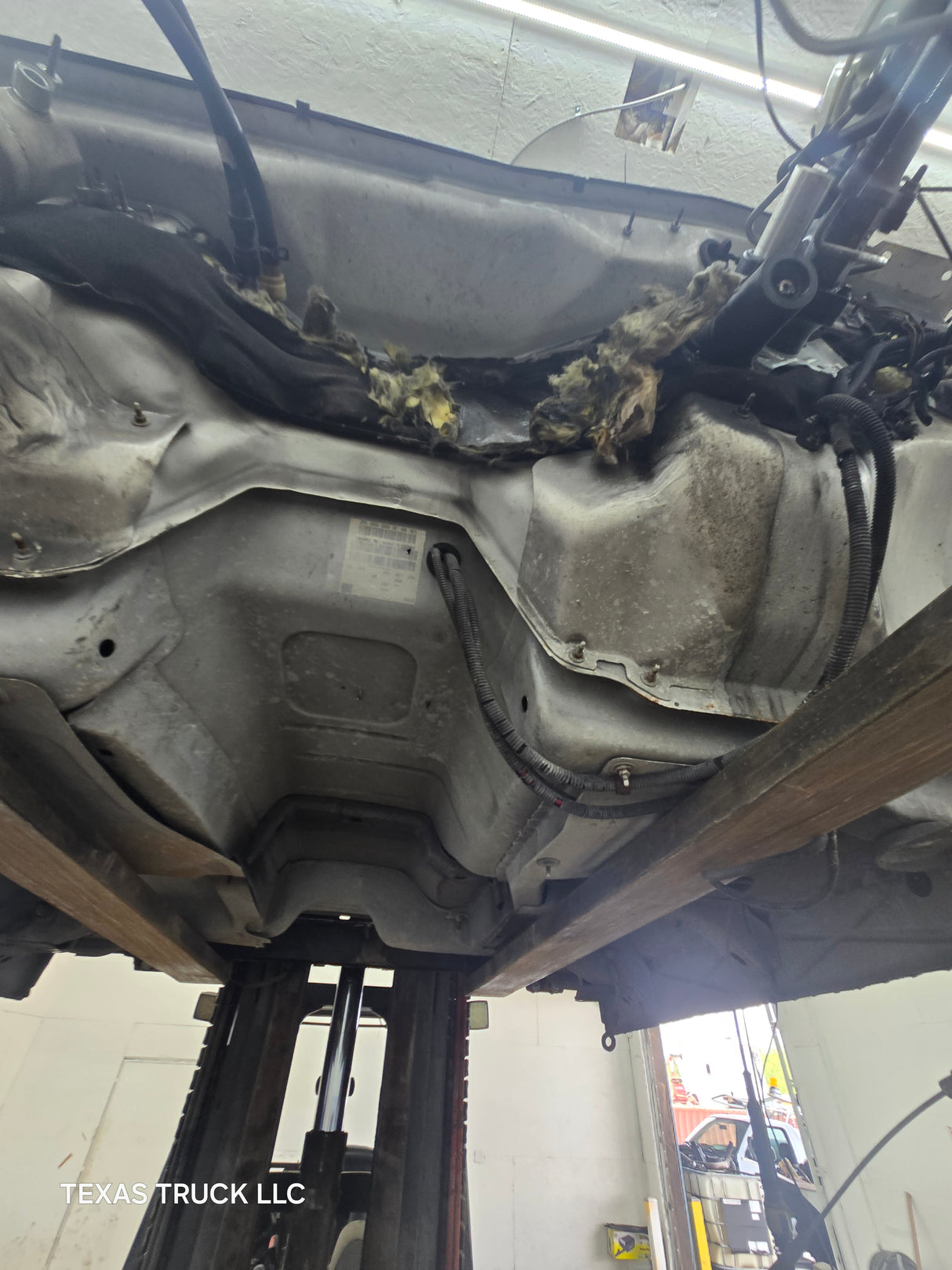 1999-2007 Chevrolet Silverado / GMC Sierra 1500 2500 HD 3500HD Regular Cab Body