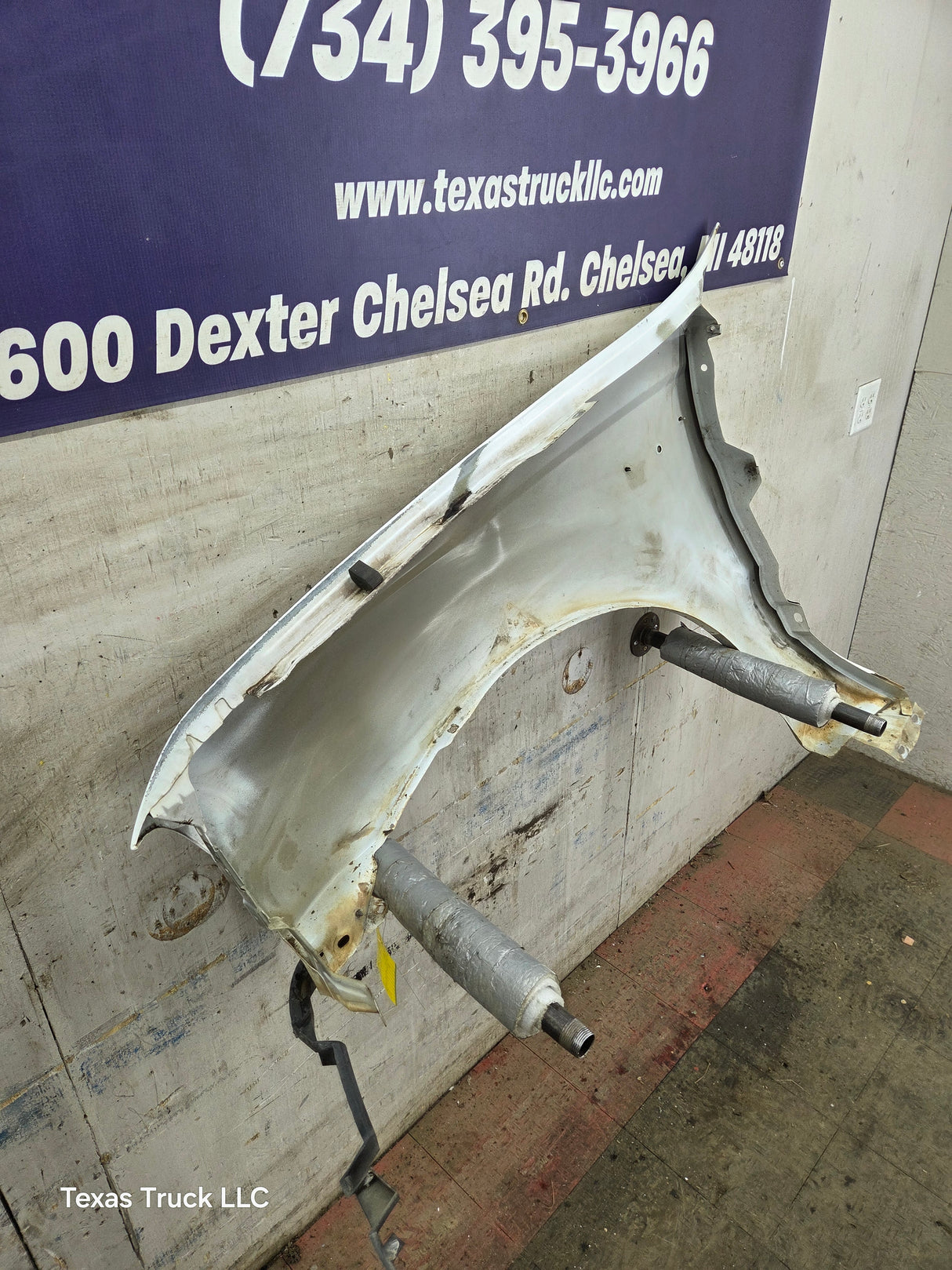 1999-2007 Ford Super Duty RH Passenger Side Front Fender F250 F350 F450 F550 Excursion