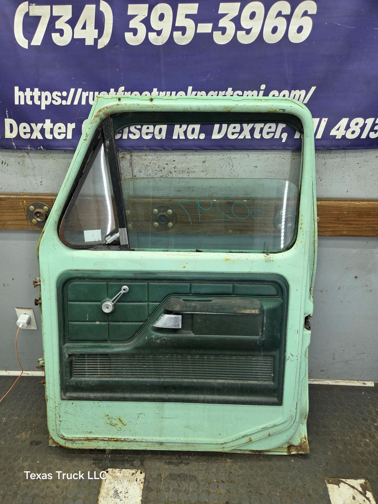 1973-1979 Ford F100 F150 F250 F350 RH Passenger Side Front Door