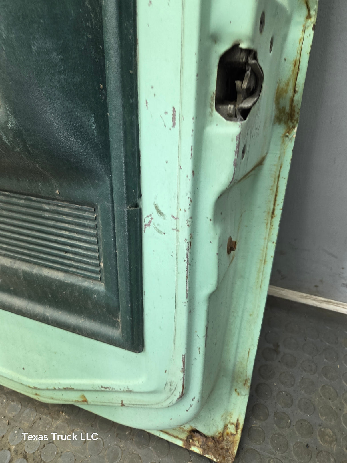 1973-1979 Ford F100 F150 F250 F350 RH Passenger Side Front Door