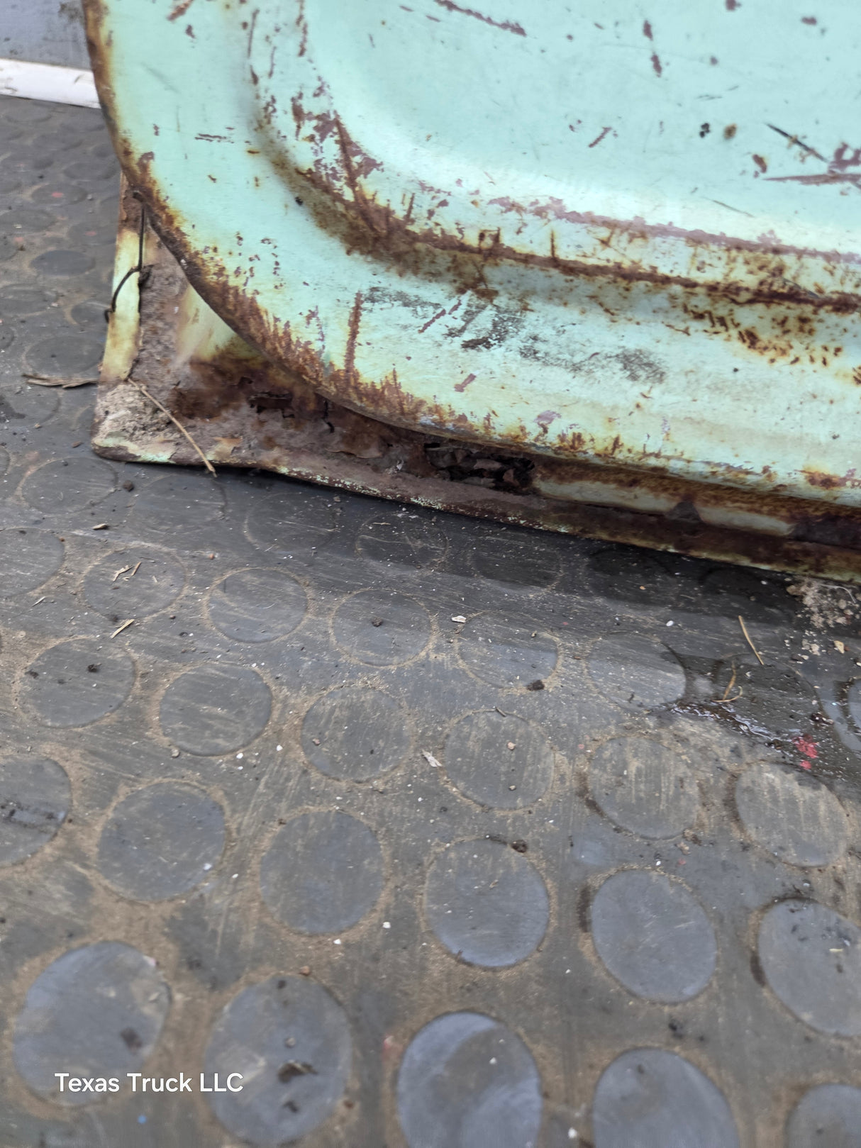 1973-1979 Ford F100 F150 F250 F350 RH Passenger Side Front Door