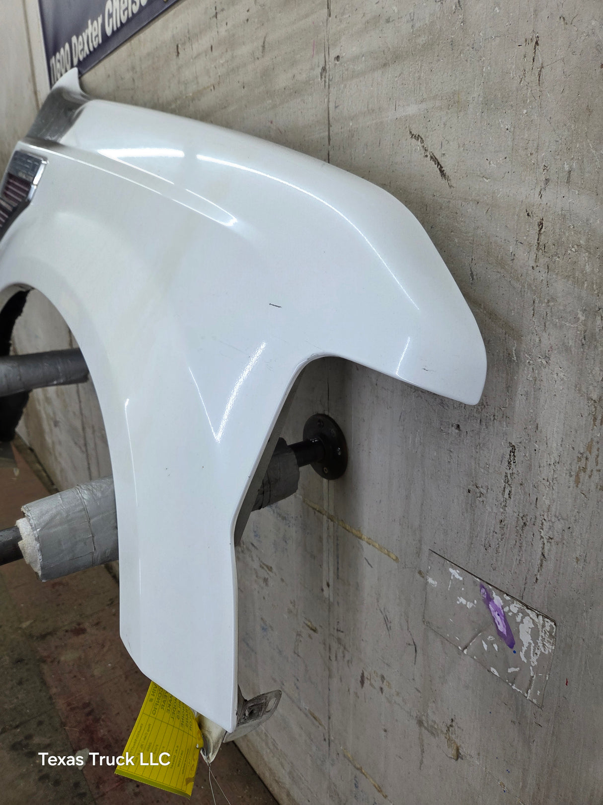 2008-2010 Ford Super Duty F250 F350 RH Passenger Side Fender