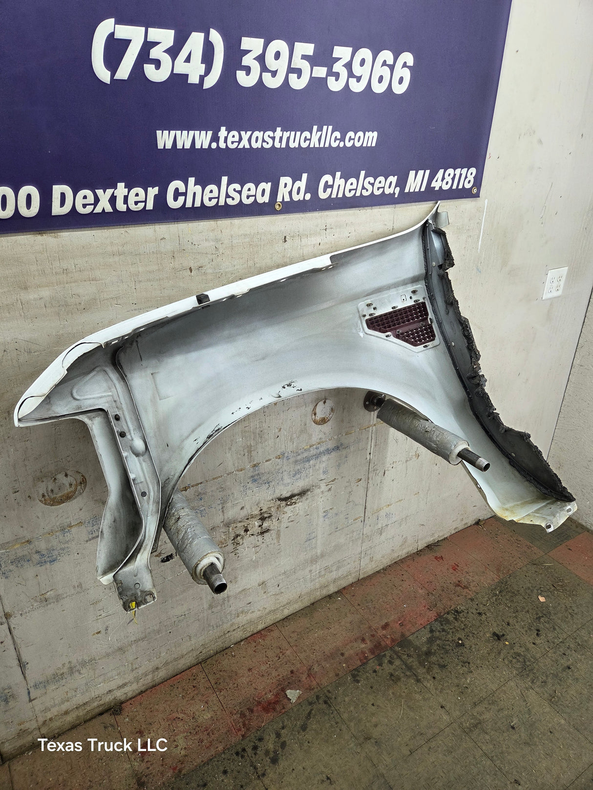 2008-2010 Ford Super Duty F250 F350 RH Passenger Side Fender