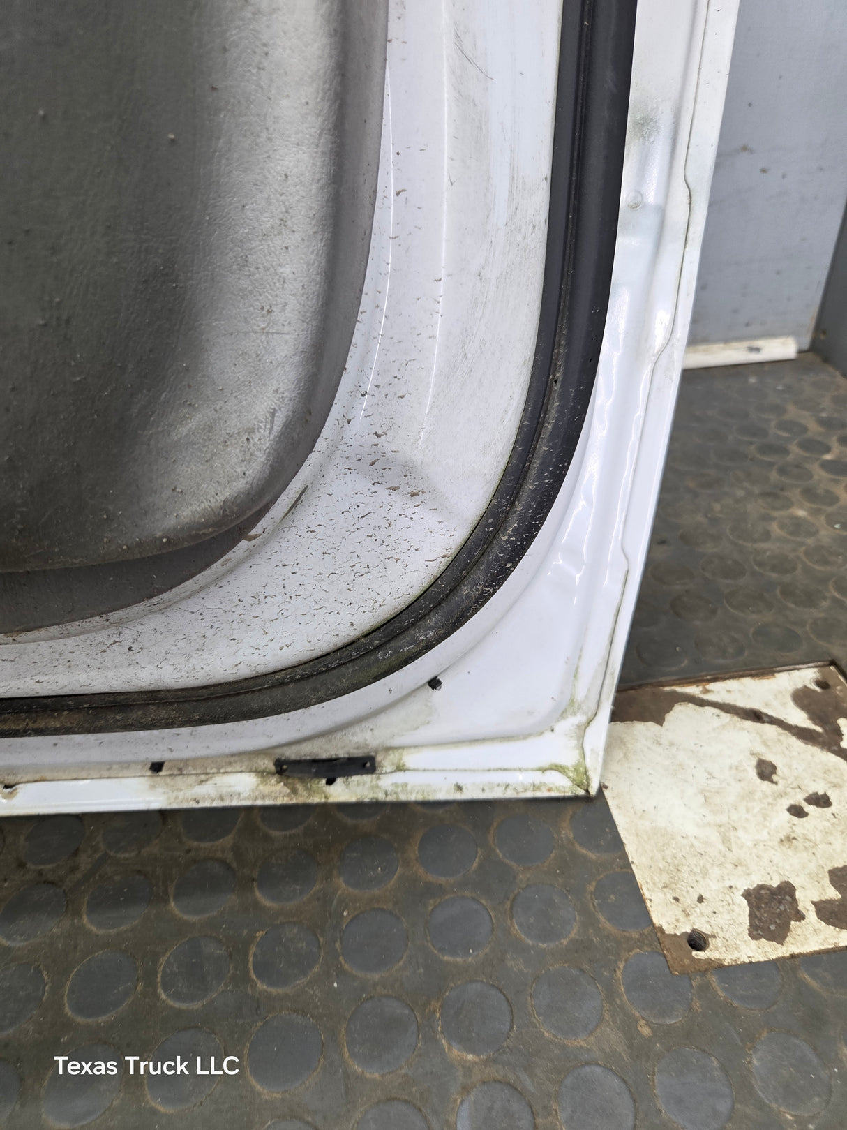 1997-2003 Ford F150 Crew Cab Driver Side LH Front Door