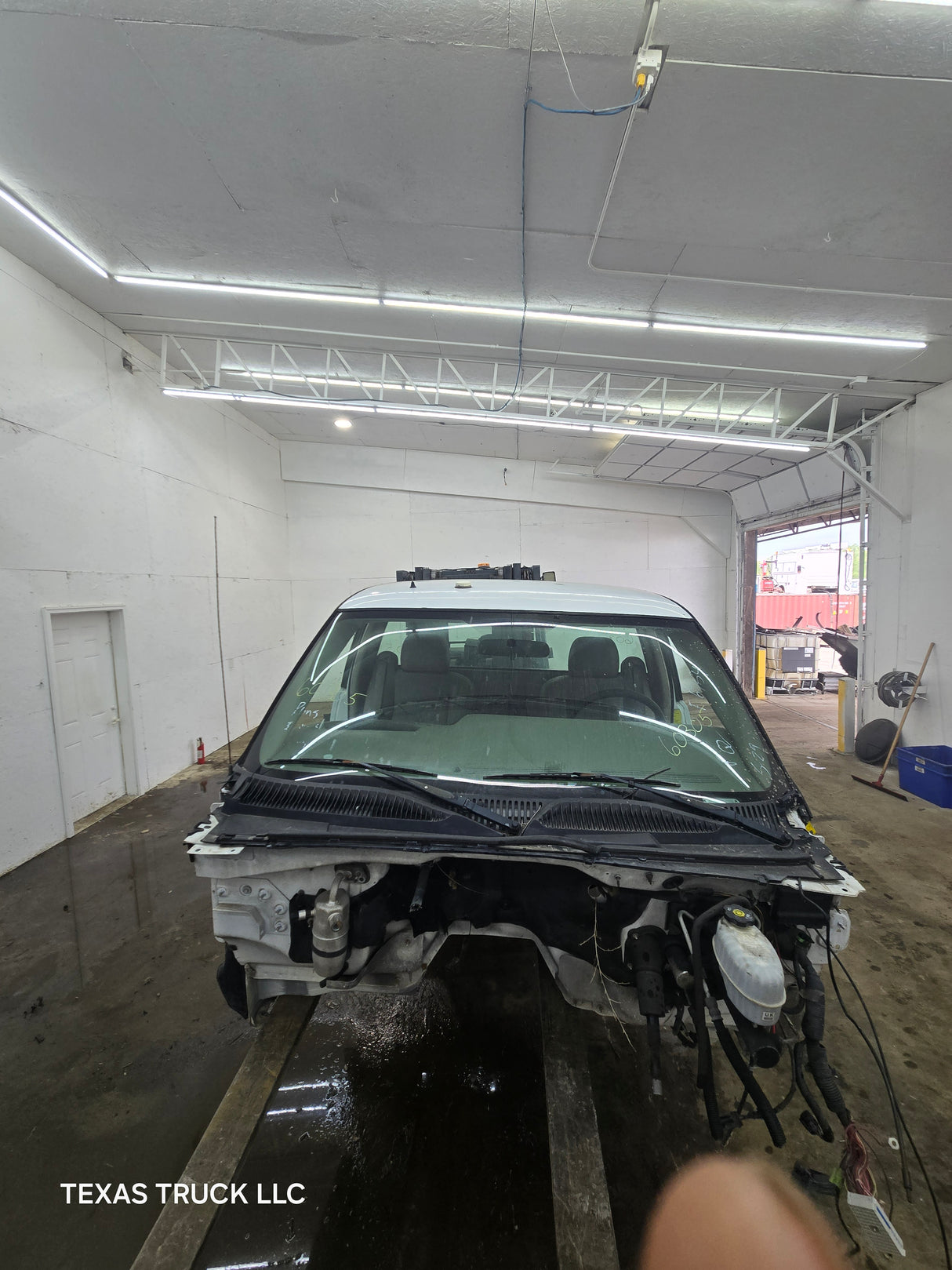 1999-2007 Chevrolet Silverado / GMC Sierra 1500 2500 HD 3500HD Regular Cab Body