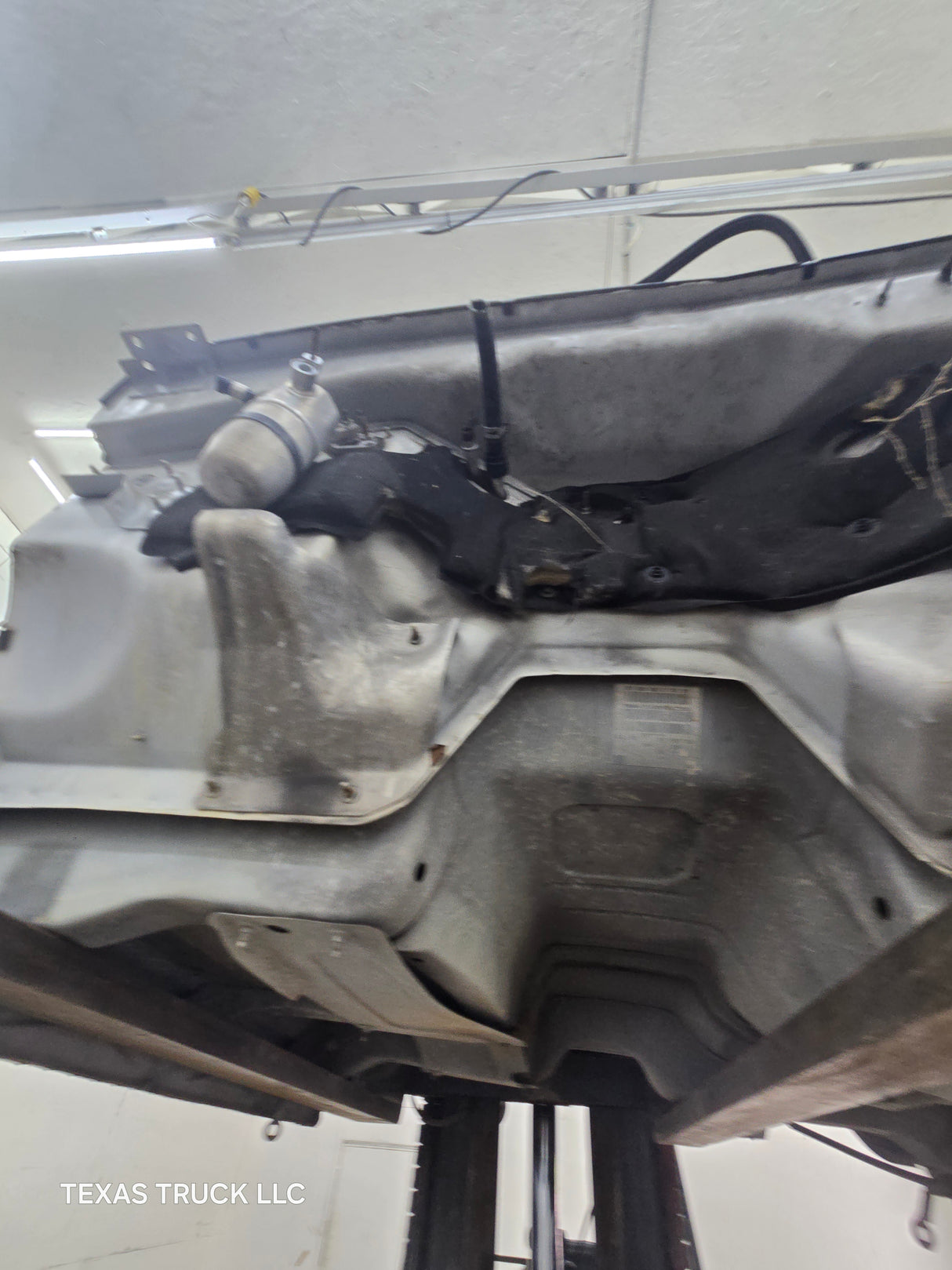 1999-2007 Chevrolet Silverado / GMC Sierra 1500 2500 HD 3500HD Regular Cab Body