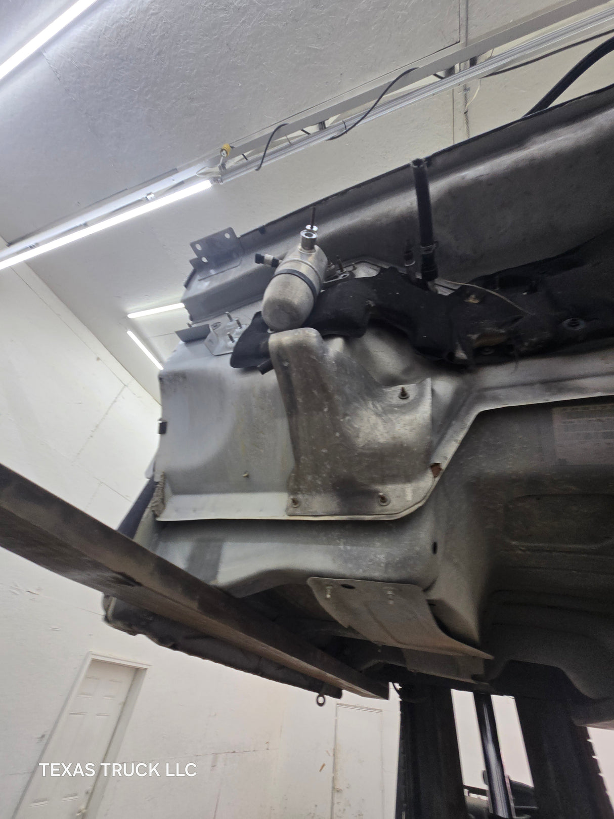 1999-2007 Chevrolet Silverado / GMC Sierra 1500 2500 HD 3500HD Regular Cab Body