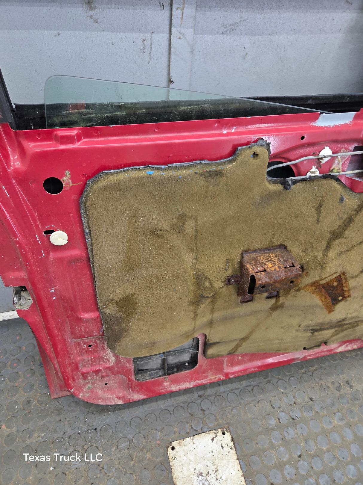 1982-1993 Chevrolet S10 / GMC S15 Sonoma LH Driver Side Front Door