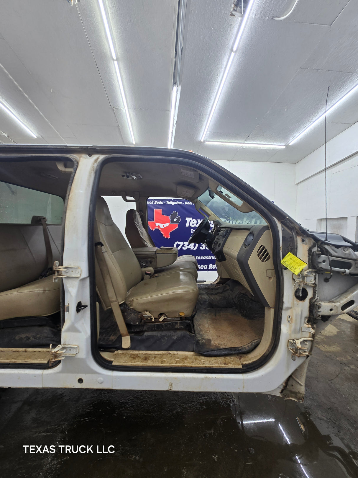2008-2010 Ford Super Duty Crew Cab F250 F350 F450 F550
