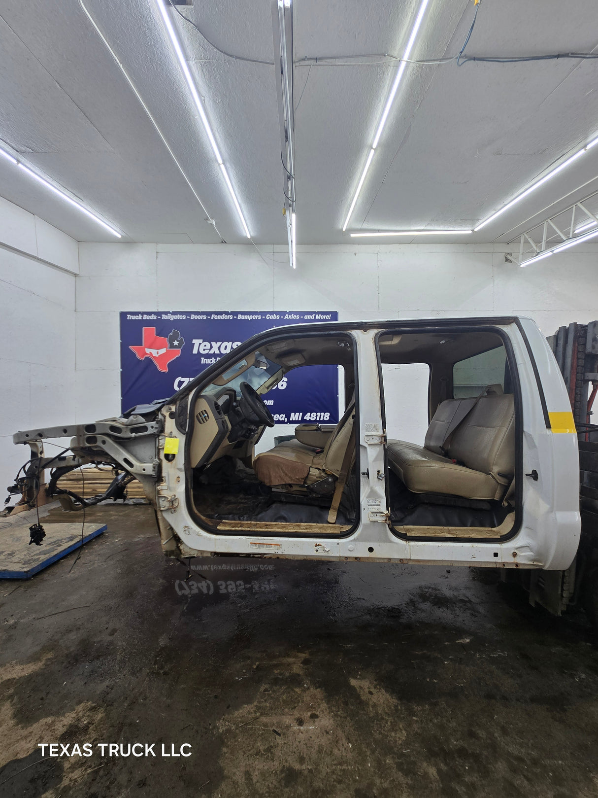 2008-2010 Ford Super Duty Crew Cab F250 F350 F450 F550