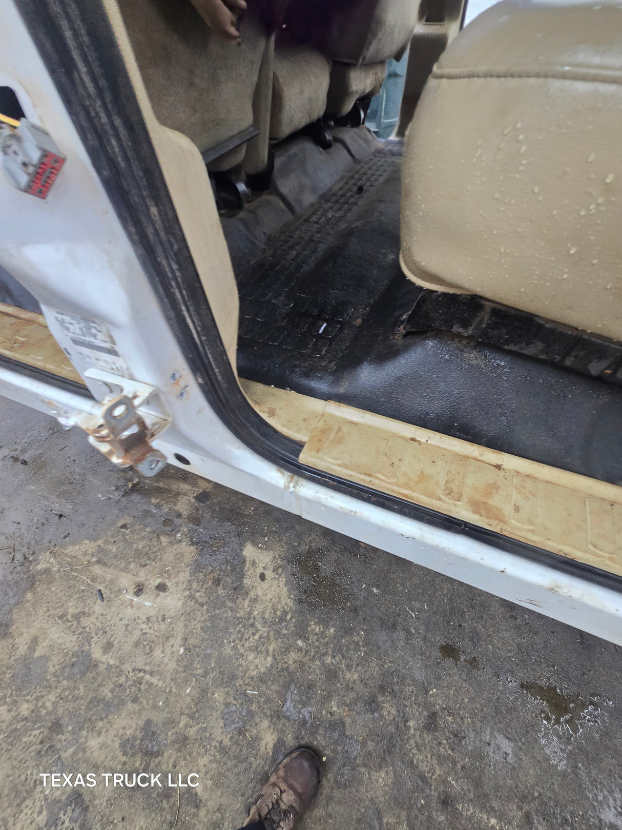 2008-2010 Ford Super Duty Crew Cab F250 F350 F450 F550