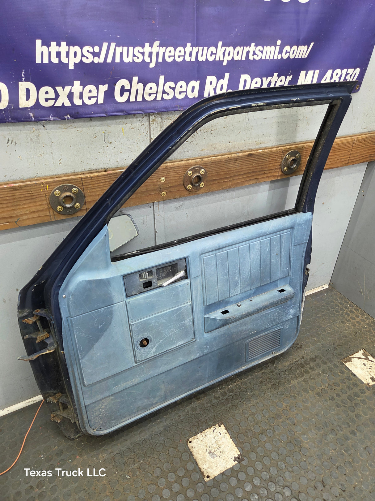 1982-1993 Chevrolet S10 / GMC S15 Sonoma RH Passenger Side Front Door