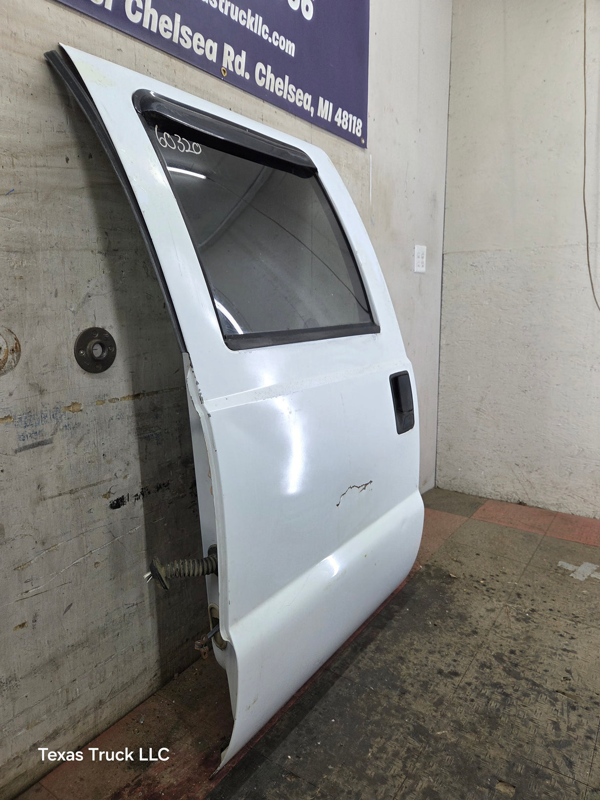 1999-2011 Ford Super Duty LH Driver Side Rear Crew Cab Door F250 F350 F450 F550