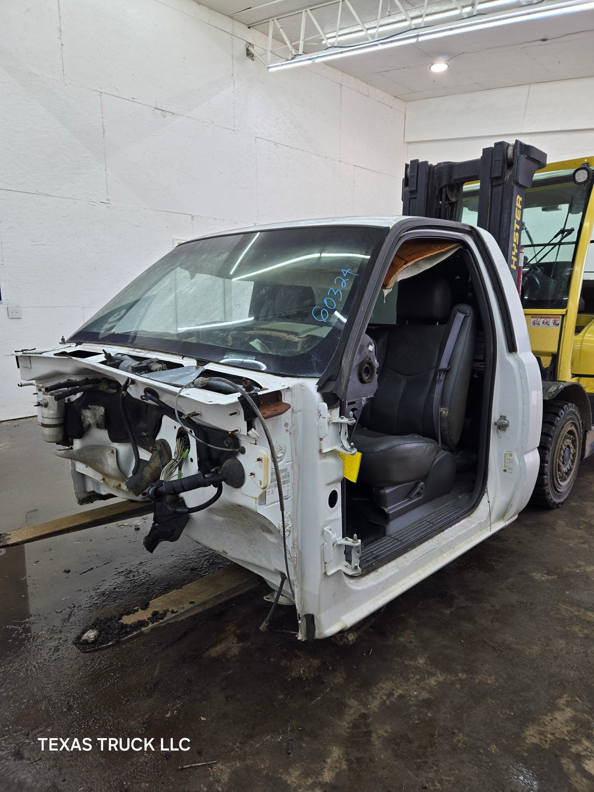 1999-2007 Chevrolet Silverado / GMC Sierra 1500 2500 HD 3500HD Regular Cab Body