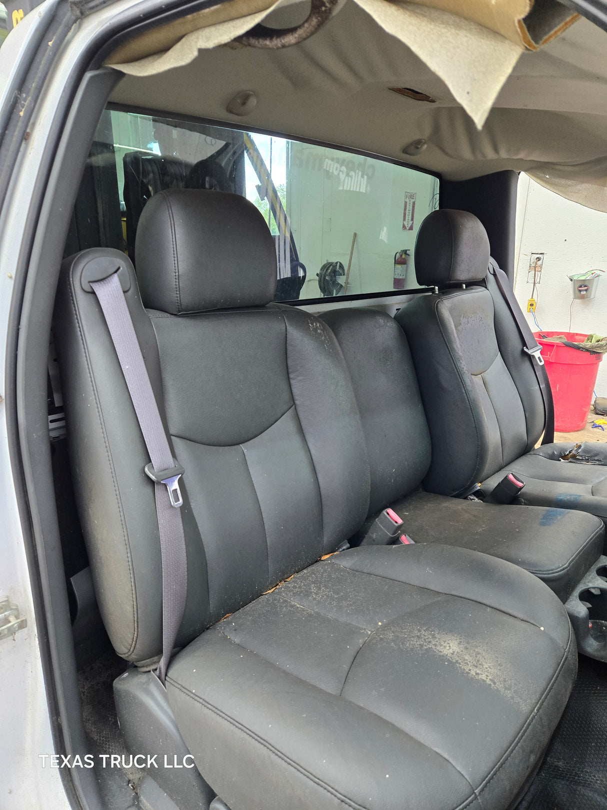 1999-2007 Chevrolet Silverado / GMC Sierra 1500 2500 HD 3500HD Regular Cab Body