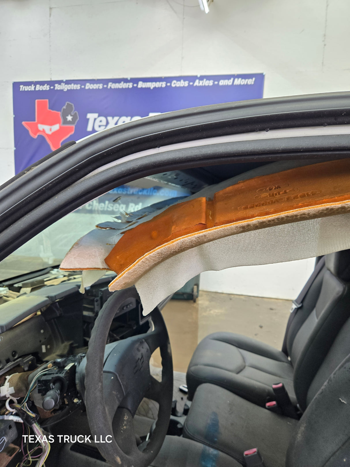 1999-2007 Chevrolet Silverado / GMC Sierra 1500 2500 HD 3500HD Regular Cab Body