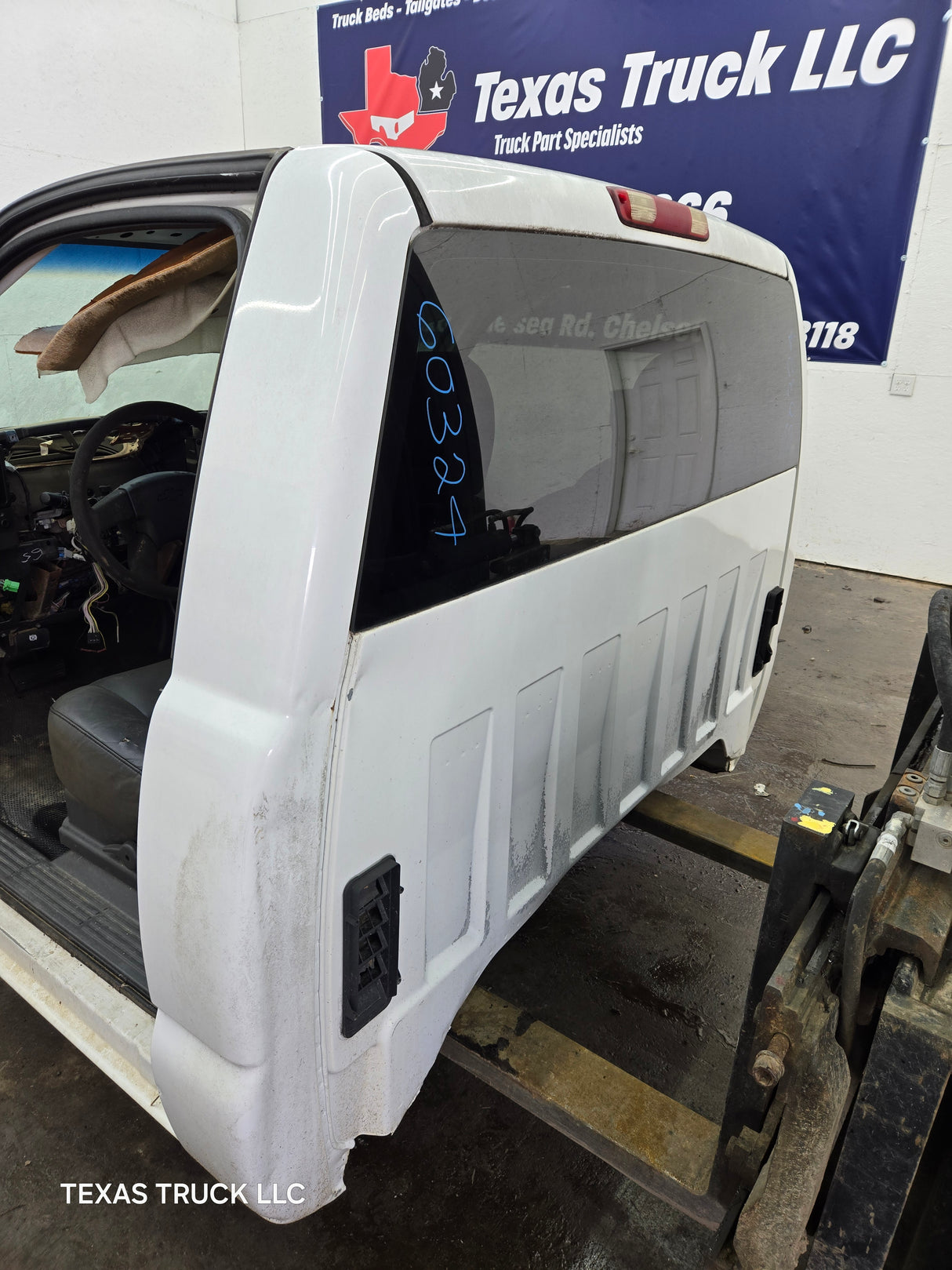 1999-2007 Chevrolet Silverado / GMC Sierra 1500 2500 HD 3500HD Regular Cab Body