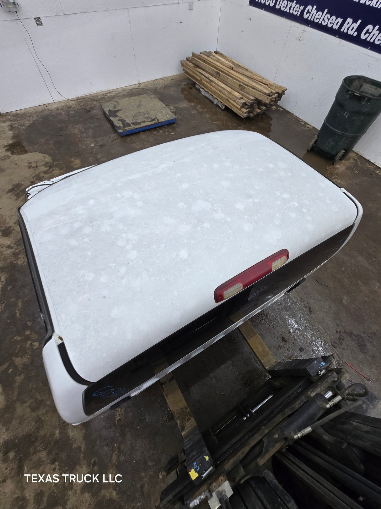 1999-2007 Chevrolet Silverado / GMC Sierra 1500 2500 HD 3500HD Regular Cab Body
