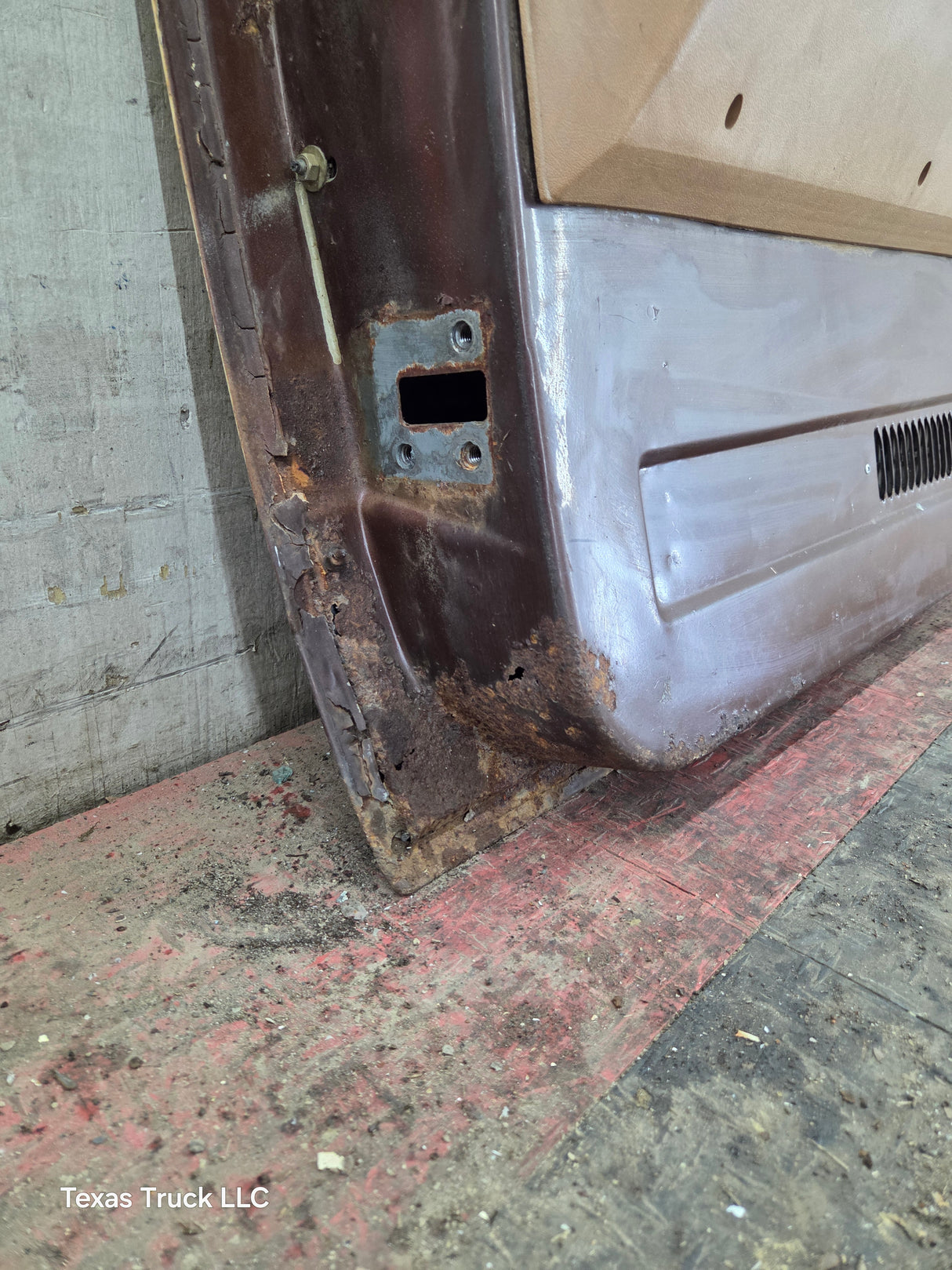 1973-1991 Chevrolet / GMC Square Body Passenger Side Rear Crew Cab Door RH K / C Series Suburban