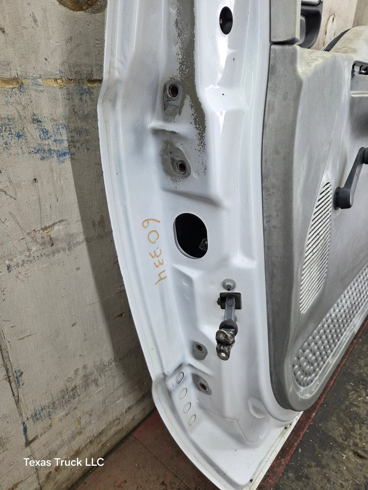 1999-2011 Ford Super Duty / Excursion Front Passenger RH Door F250 F350 F450 F550