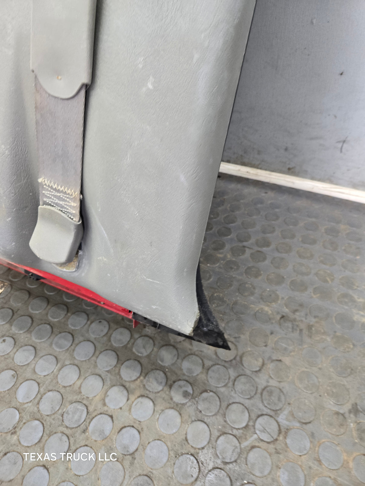1996-2004 Chevrolet S10 / S15 / GMC Sonoma LH Driver Side Extended Cab Door