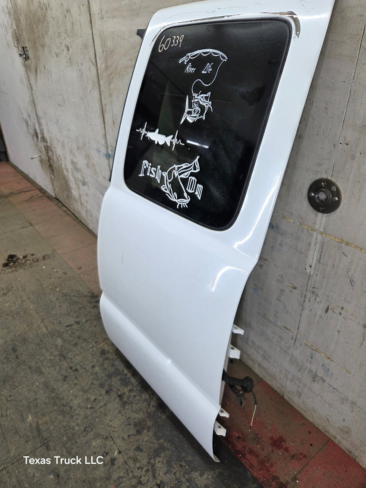 1999-2006 Chevrolet Silverado / GMC Sierra 1500 2500 3500 HD Rear Driver side Extended Cab Rear Door