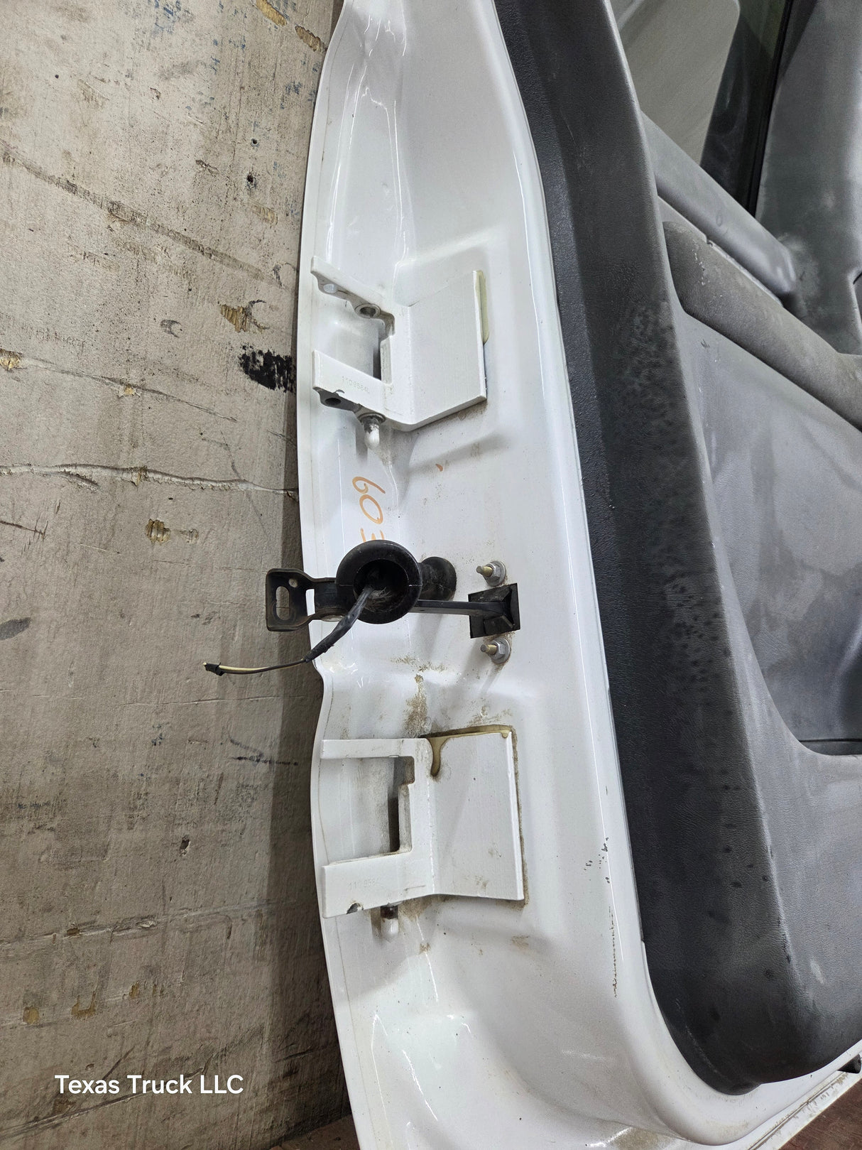 1999-2006 Chevrolet Silverado / GMC Sierra 1500 2500 3500 HD Rear Driver side Extended Cab Rear Door