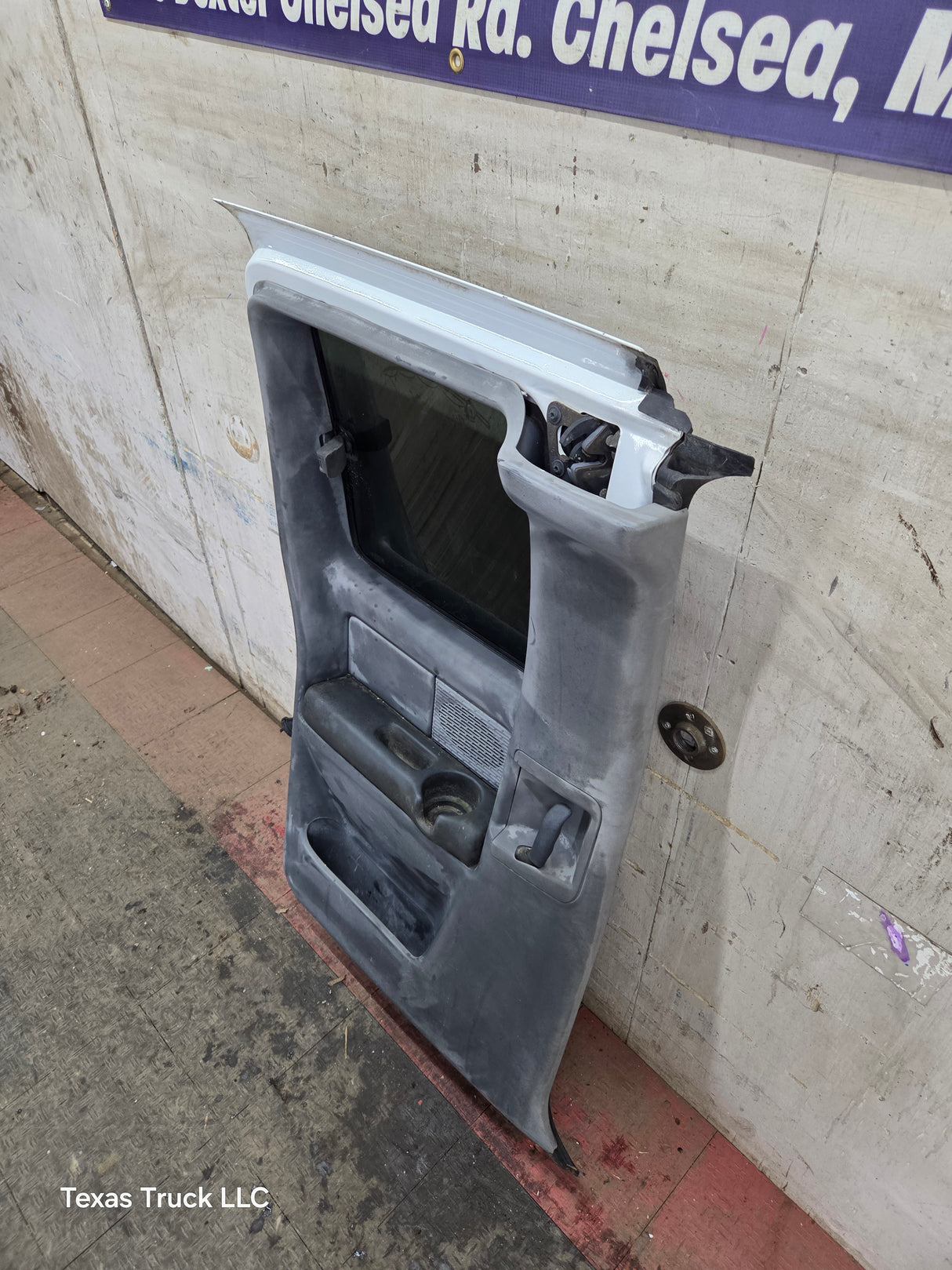 1999-2006 Chevrolet Silverado / GMC Sierra 1500 2500 3500 HD Rear Driver side Extended Cab Rear Door