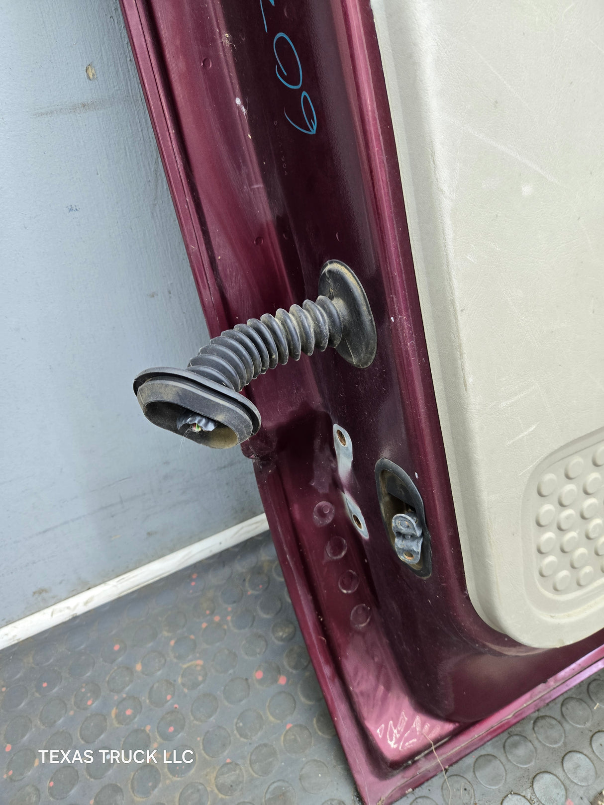 1999-2011 Ford Super Duty RH Passenger Side Rear Crew Cab Door F250 F350 F450 F550