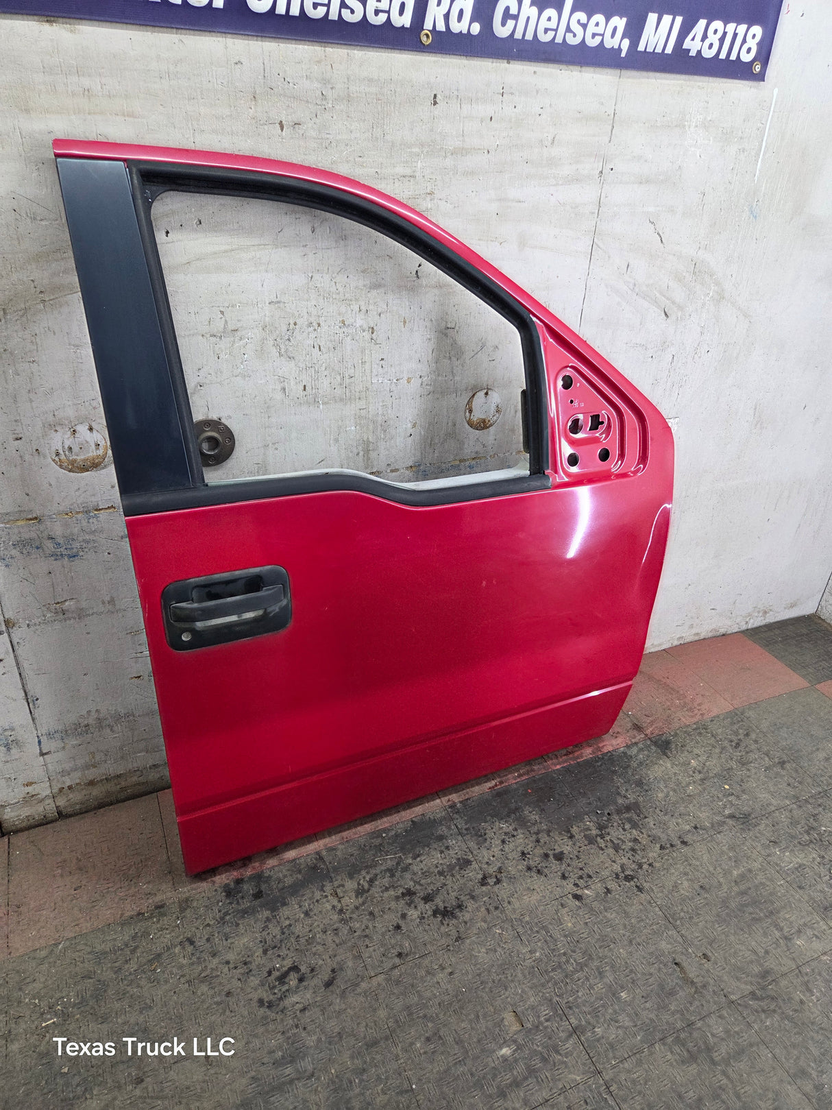 2004-2008 Ford F150 RH Passenger Front CREW Cab Door