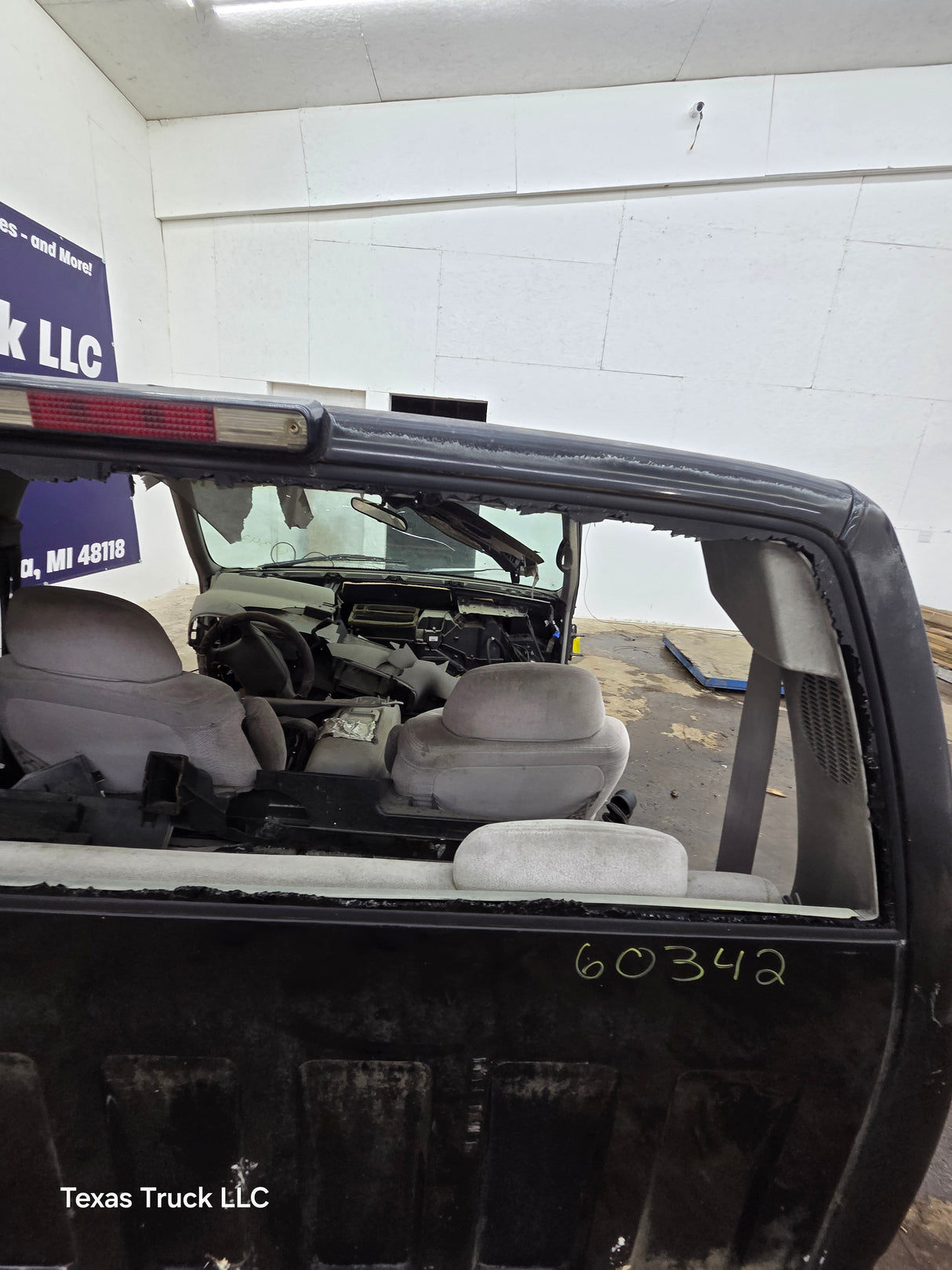 1988-2000 Chevrolet Silverado GMC Sierra Extended Cab